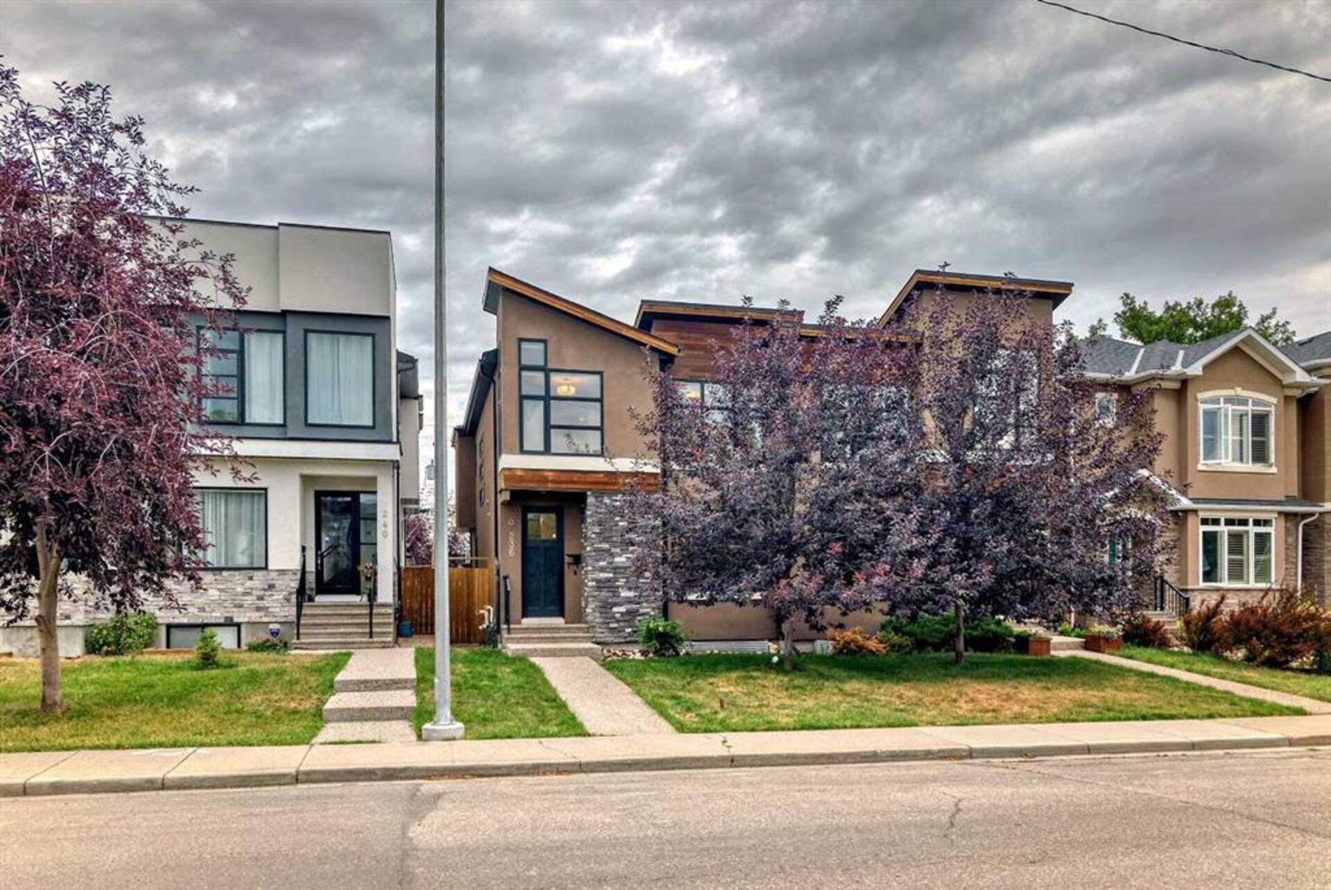 236 25 Avenue NW Calgary