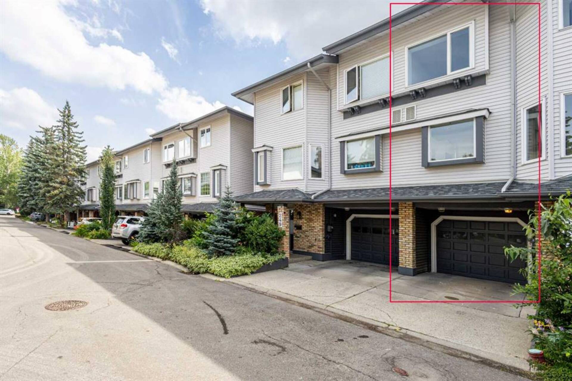 250, 4037 42 Street NW Calgary