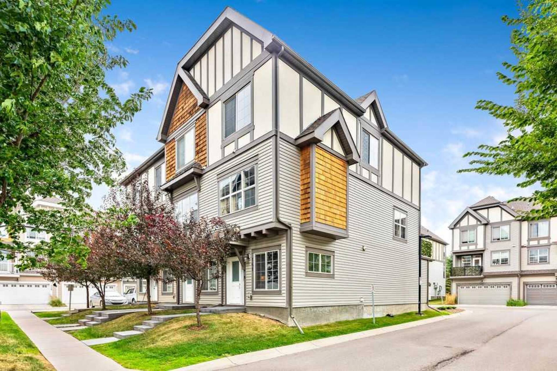 161, 130 New Brighton Way SE Calgary