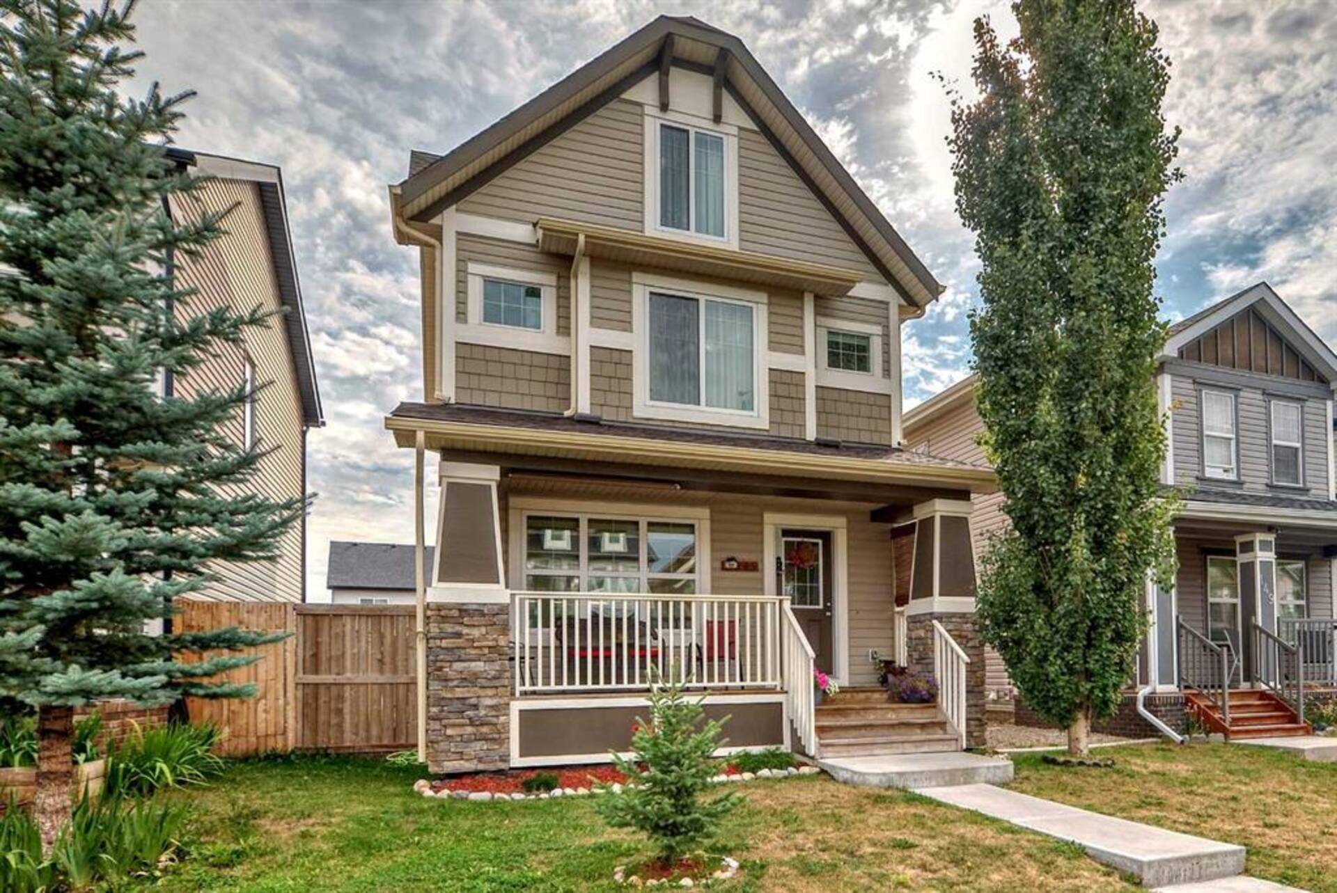 145 Copperpond Parade SE Calgary