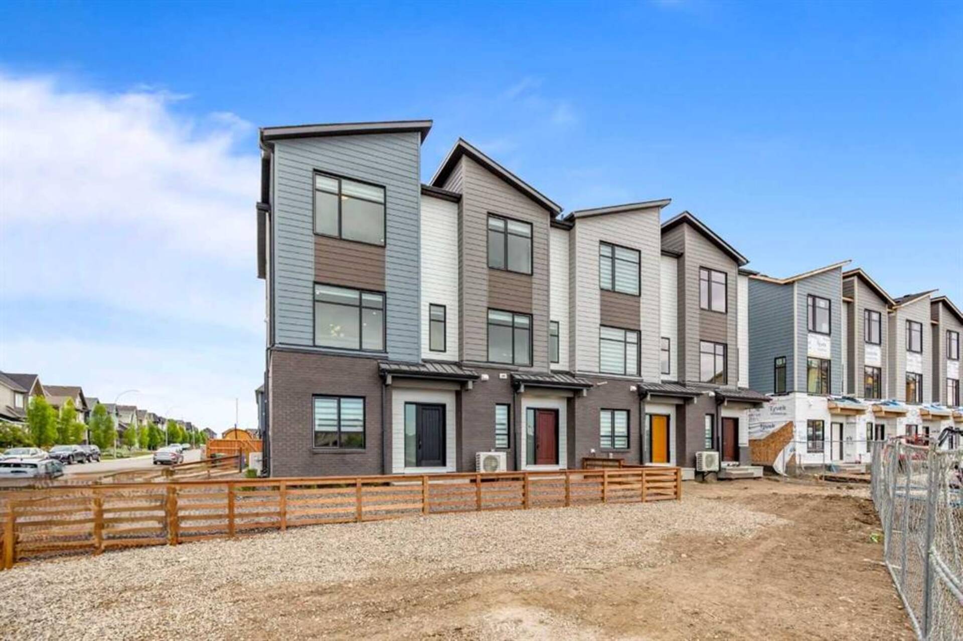 330, 903 Mahogany Boulevard SE Calgary