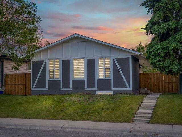 139 Penbrooke Close SE Calgary