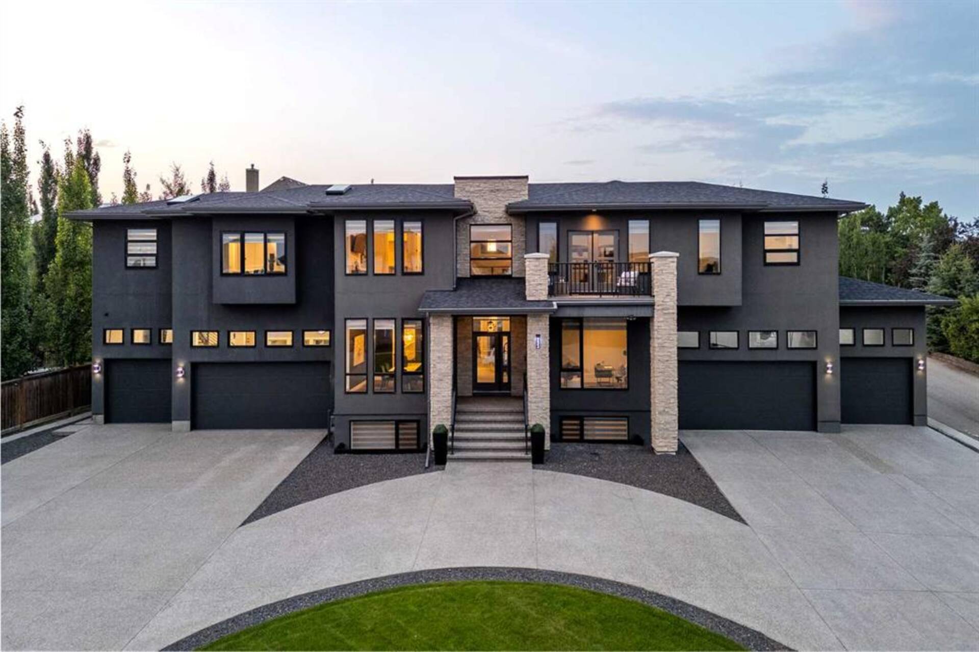 132 Fortress Bay SW Calgary