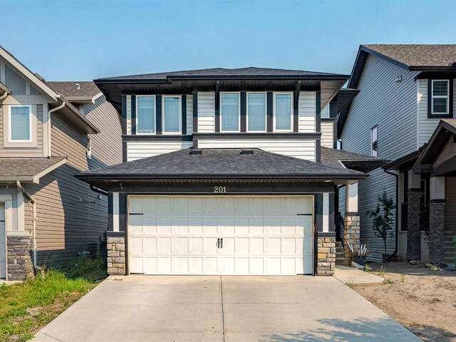 201 Hillcrest Drive SW Airdrie