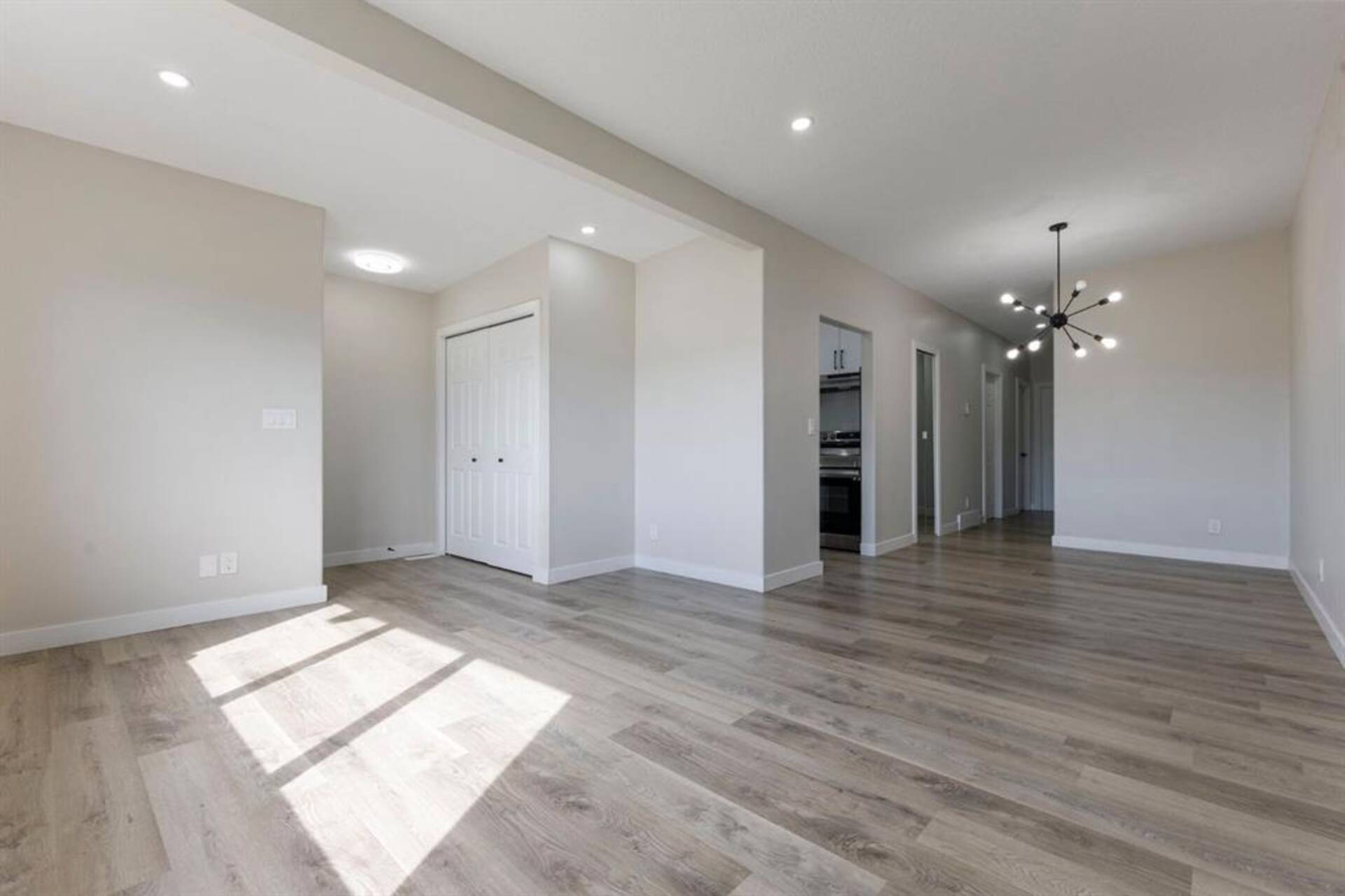 3624 67 Street NW Calgary