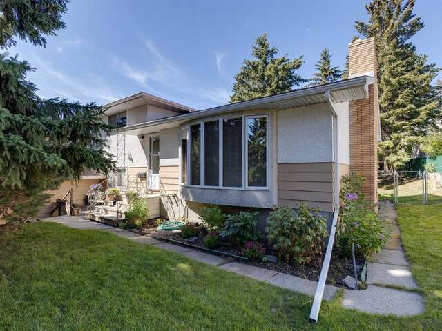 36 Roselawn Crescent NW Calgary