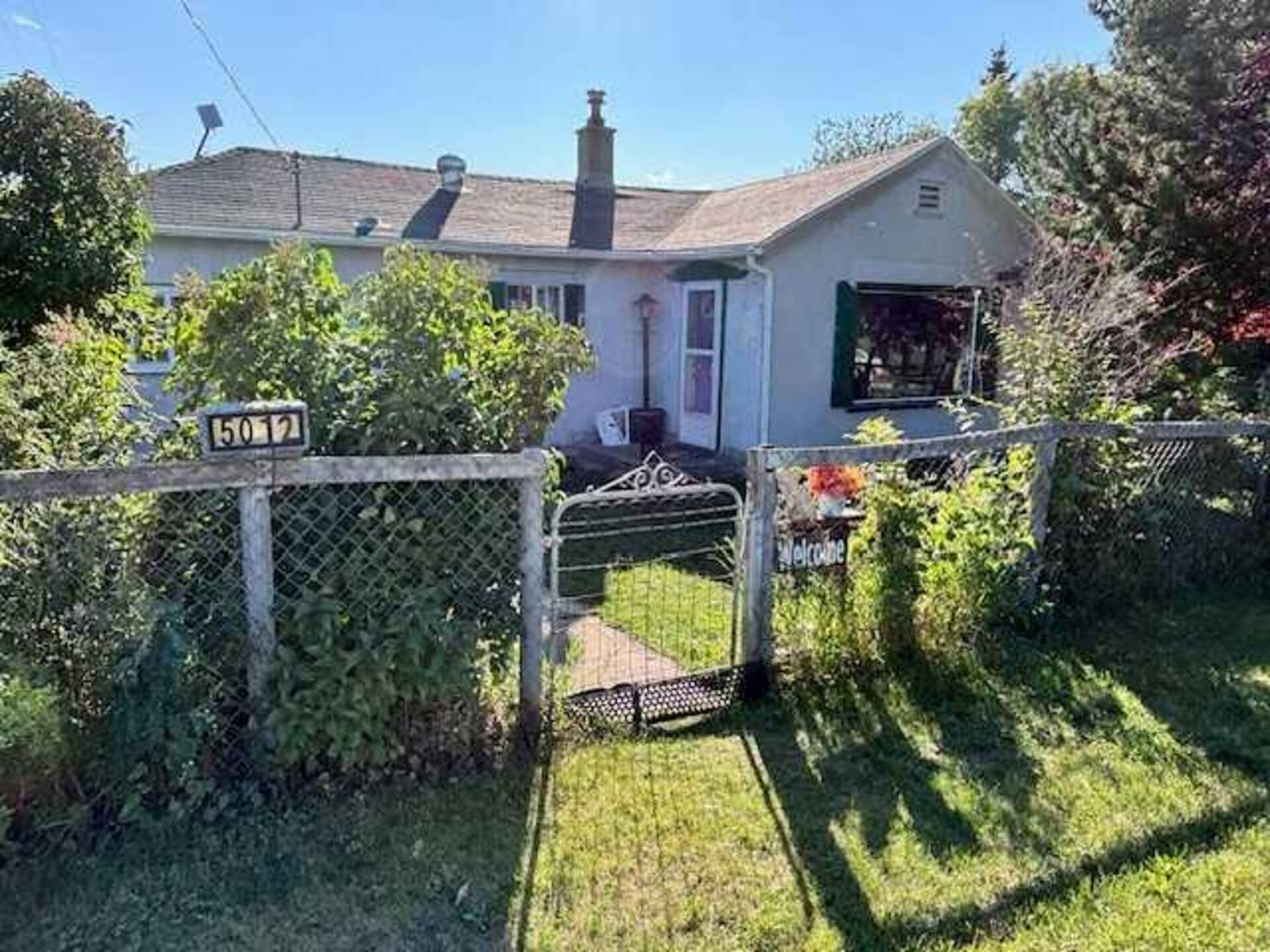 5012 47 AVENUE Bashaw