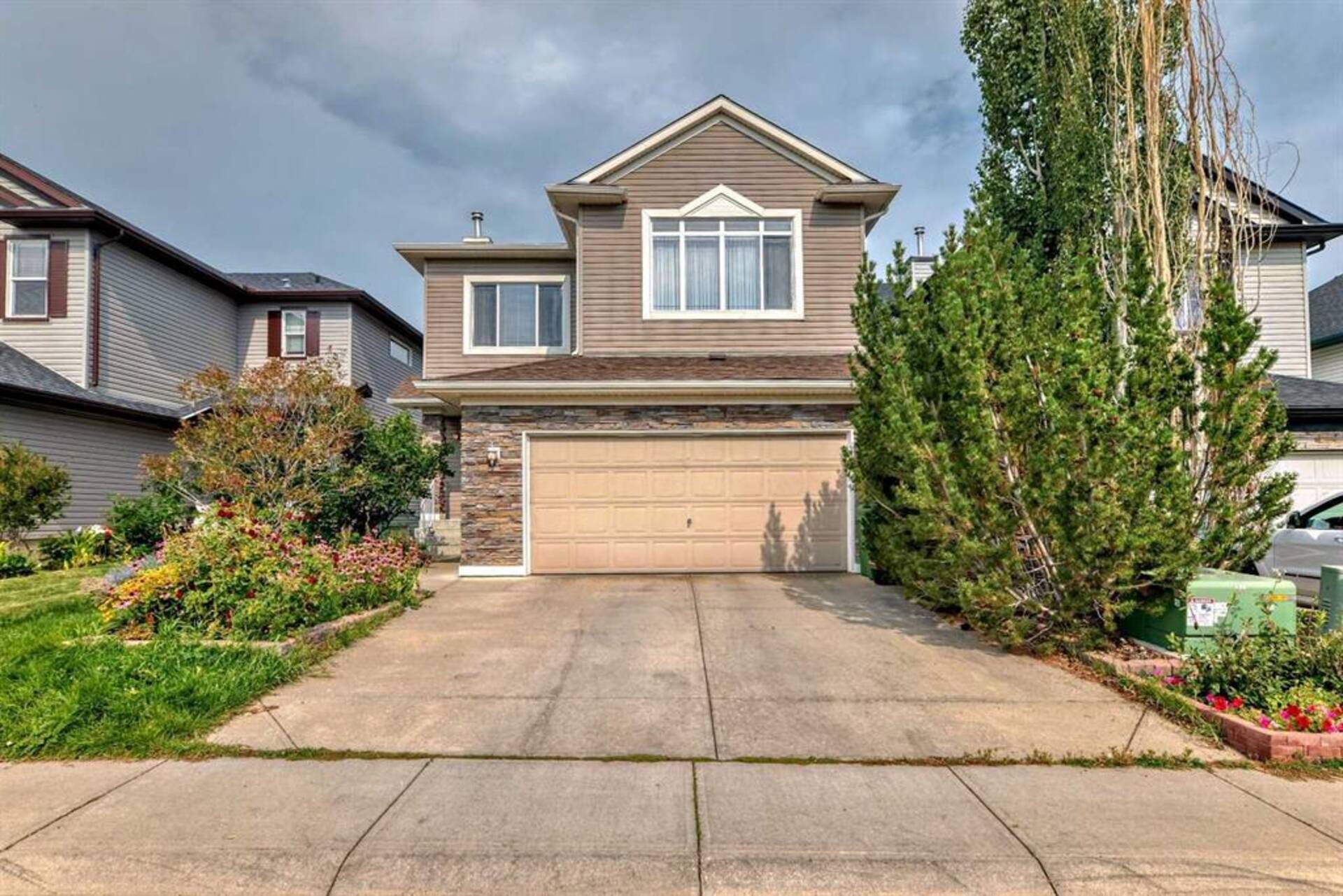 30 Everhollow Rise SW Calgary