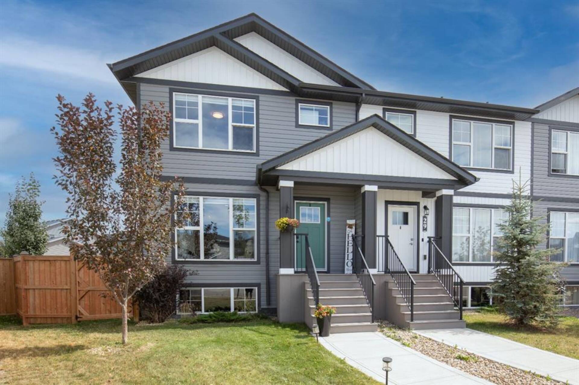 30 Hawthorn Place Sylvan Lake