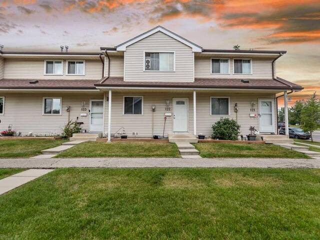 122, 1555 Falconridge Drive NE Calgary