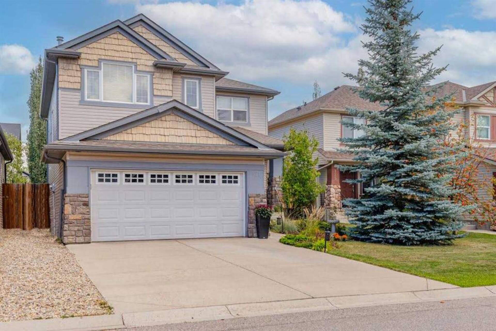 121 Bridlerange Circle SW Calgary