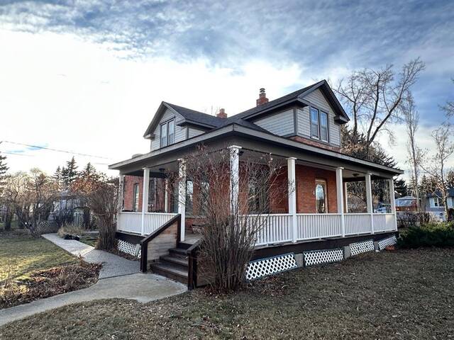 725 Macleod Trail SW High River