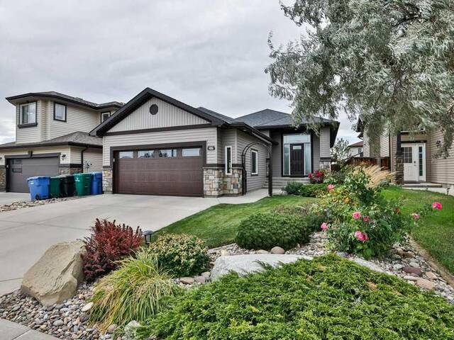 406 Gateway Crescent S Lethbridge