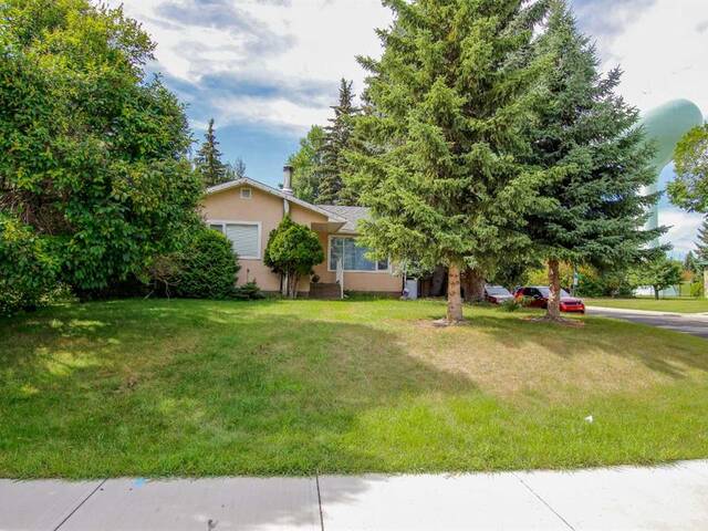 4541 35 StreetCrescent Red Deer