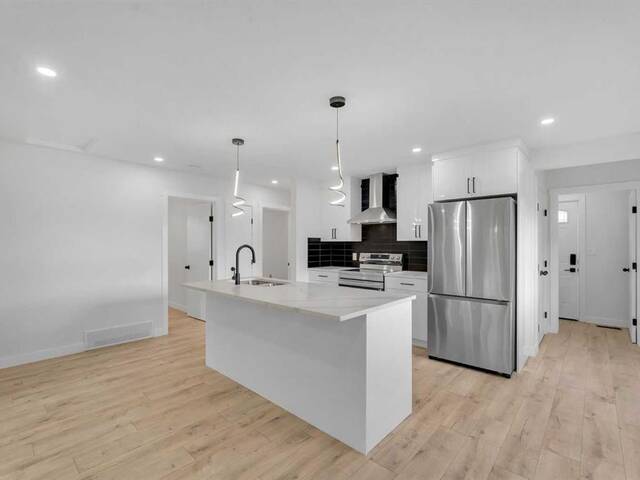 4932 Marlborough Drive NE Calgary