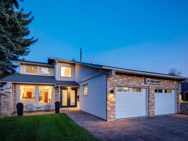 424 Berkley Crescent NW Calgary