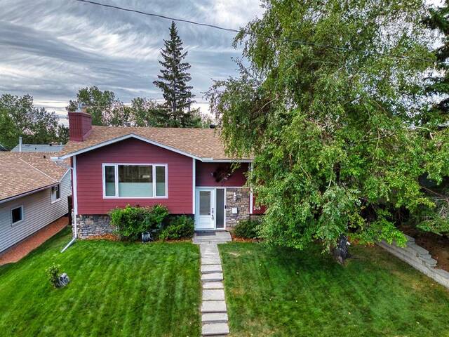 248 Nottingham Road NW Calgary