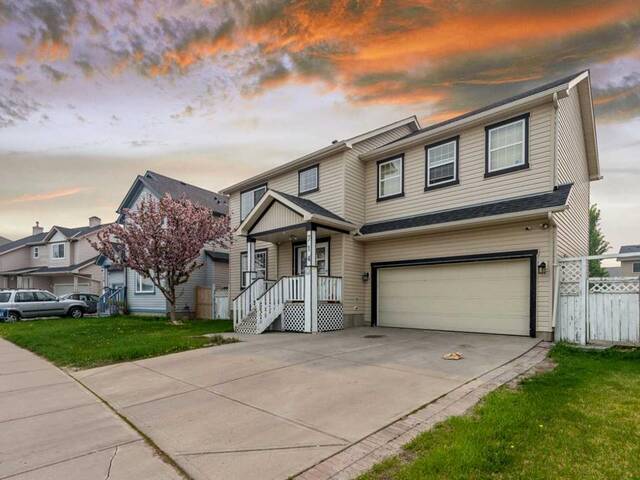 714 Martindale Boulevard NE Calgary