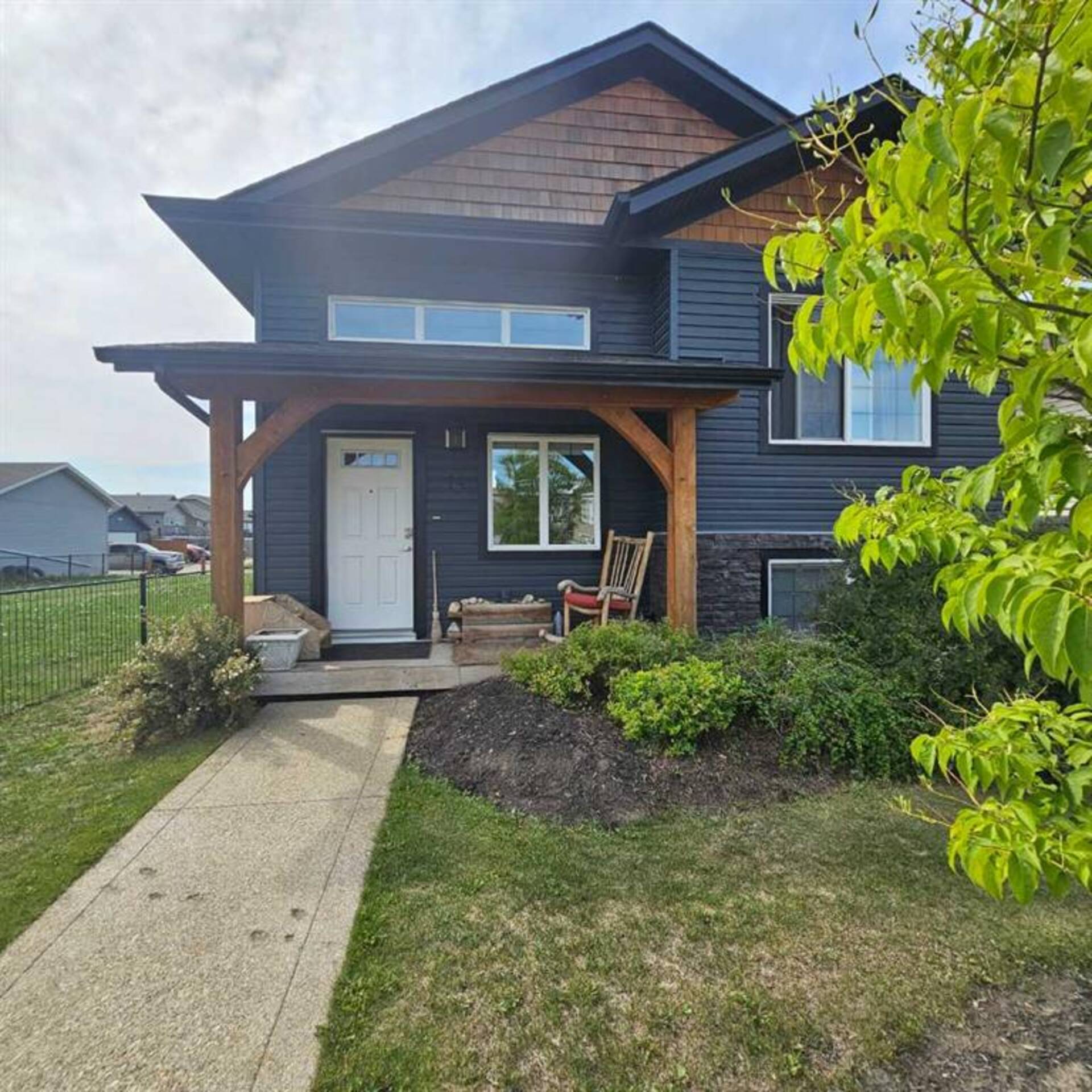 14 Rogers Road Road Sylvan Lake