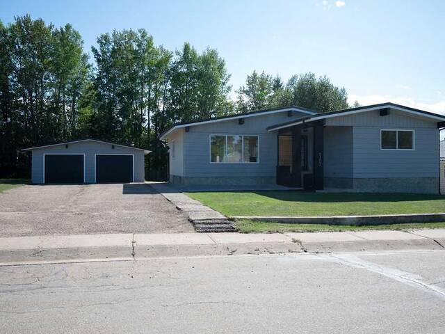 5302 45 Avenue Athabasca