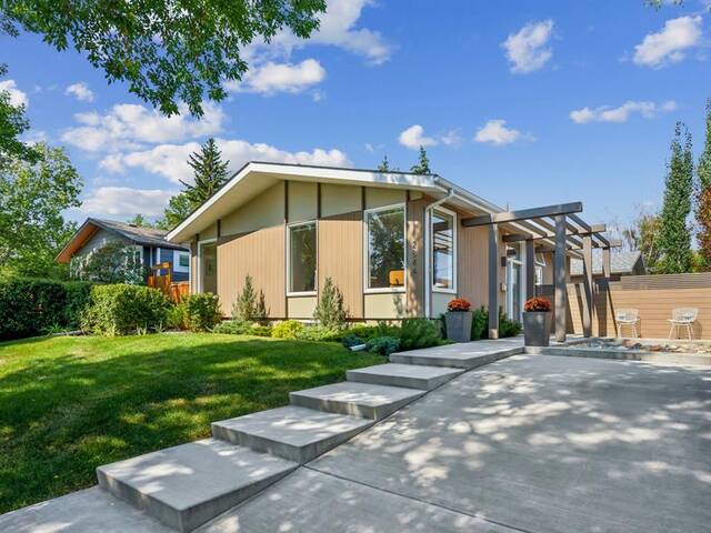 2844 63 Avenue SW Calgary