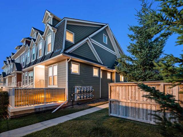 1517, 2400 RAVENSWOOD View Airdrie