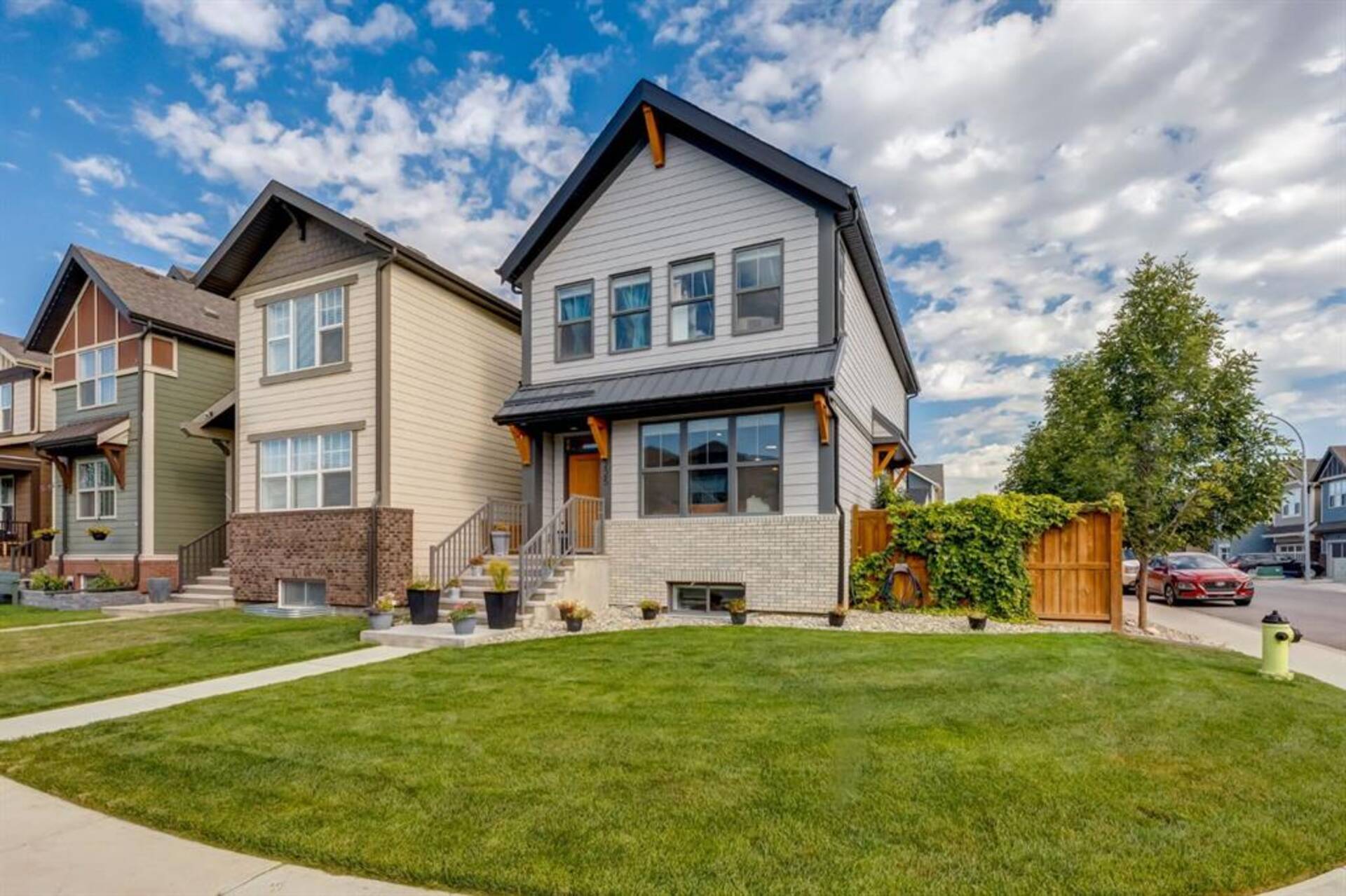 225 Masters Crescent SE Calgary