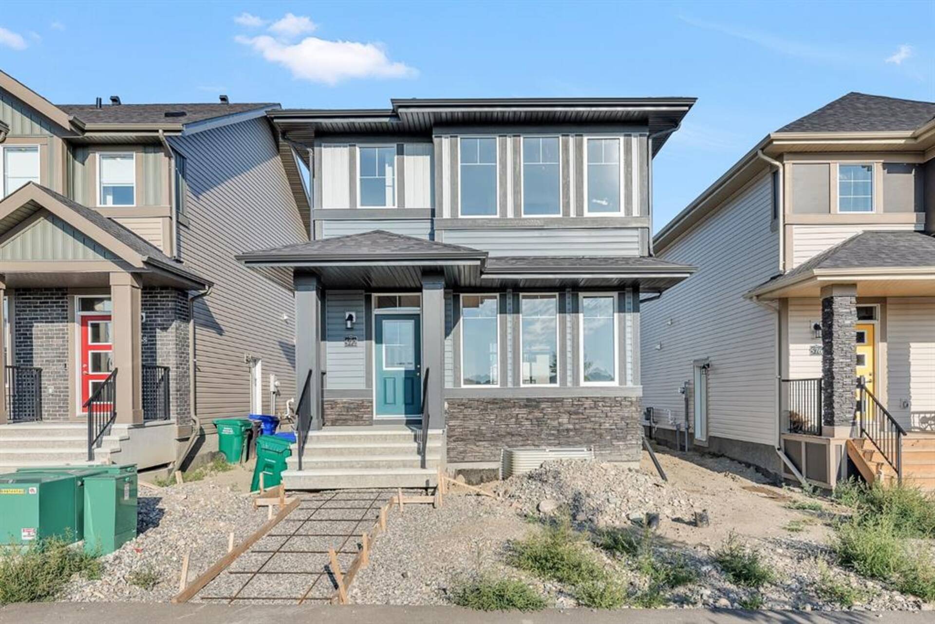 572 River Avenue Cochrane