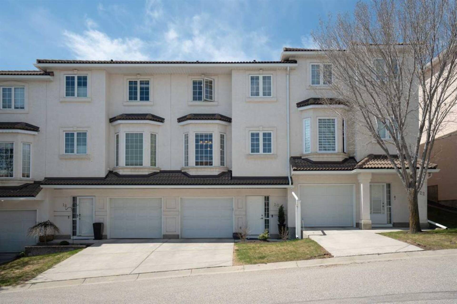 20 Hamptons Link NW Calgary