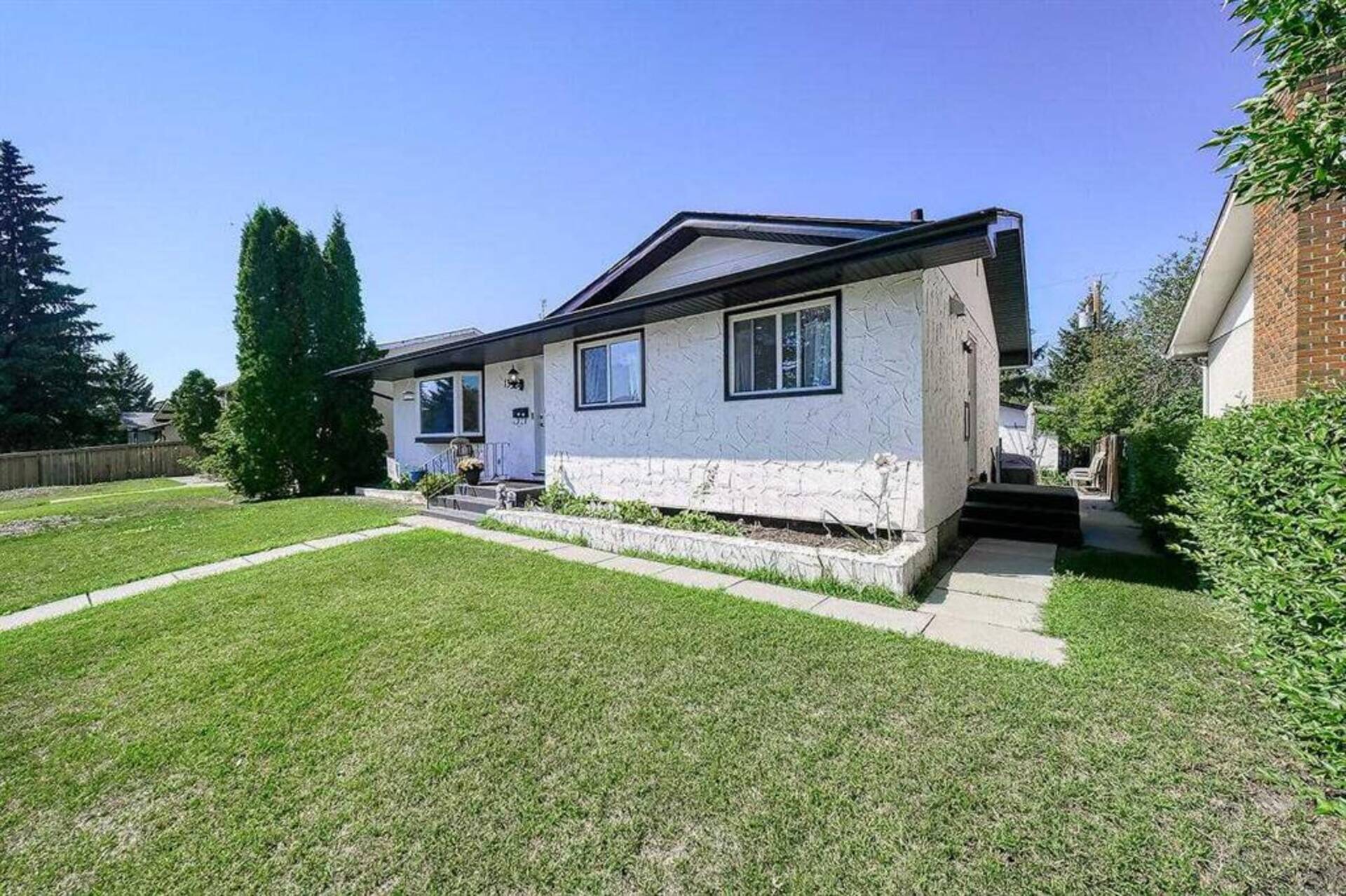 1356 Lake Michigan Crescent SE Calgary