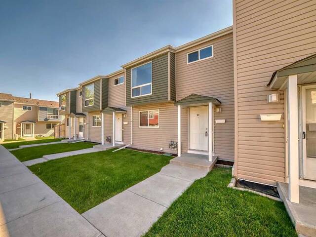 61, 5425 Pensacola Crescent SE Calgary