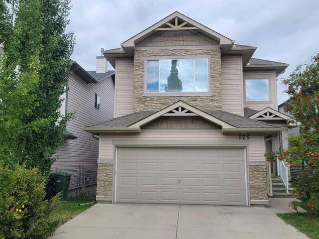 225 Cranfield Manor SE Calgary