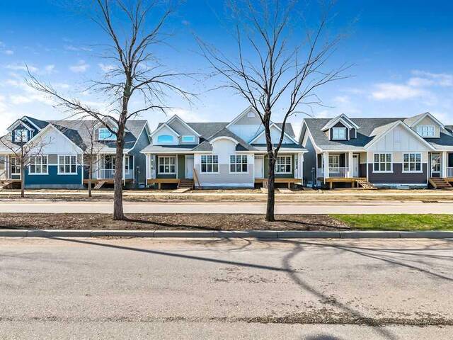 17 Drake Landing Square Okotoks