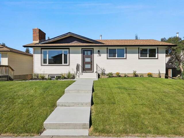 139 Bracewood Road SW Calgary