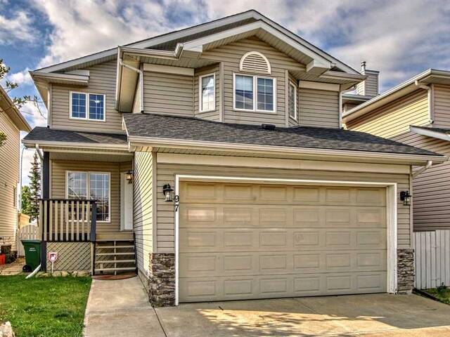 97 Douglas Ridge Circle SE Calgary