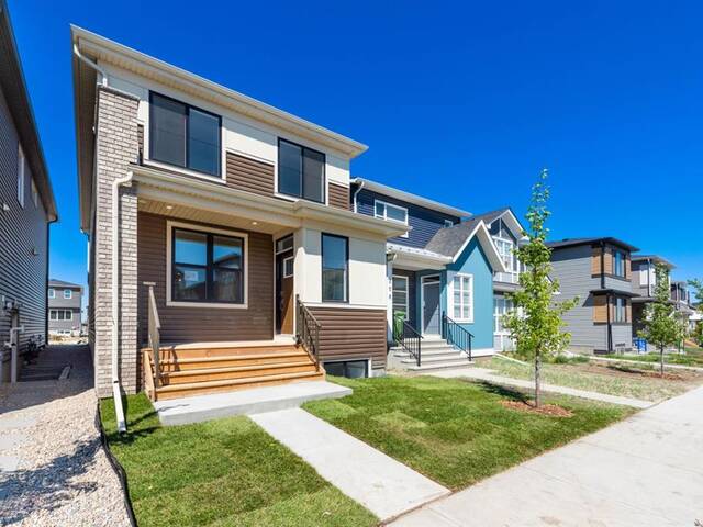 212 Lucas Common NW Calgary