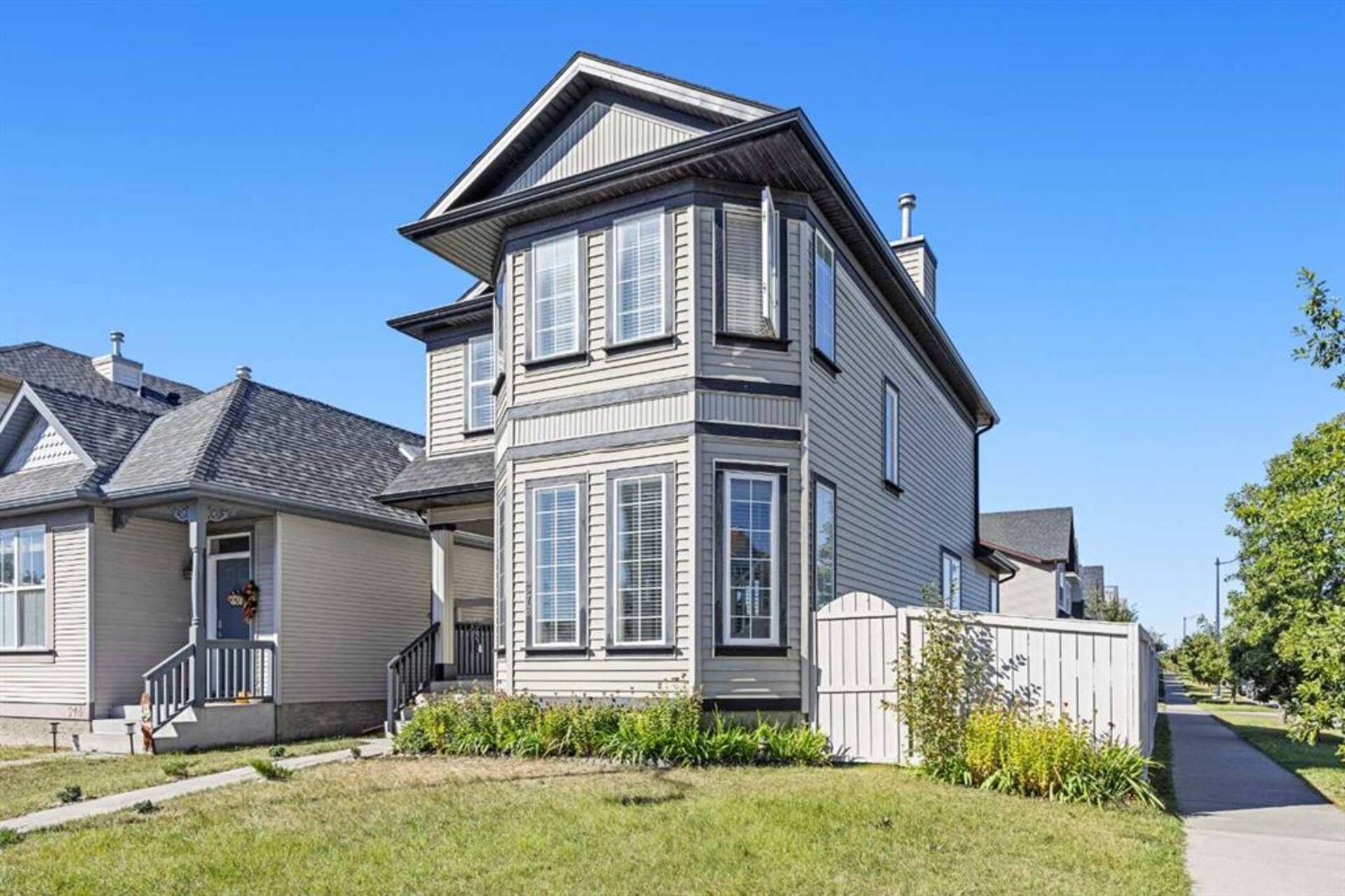 378 Prestwick Circle SE Calgary