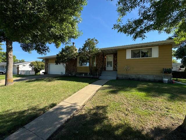 3405 67 Street Camrose