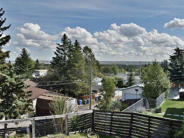 1165 Hunterston Hill NW Calgary