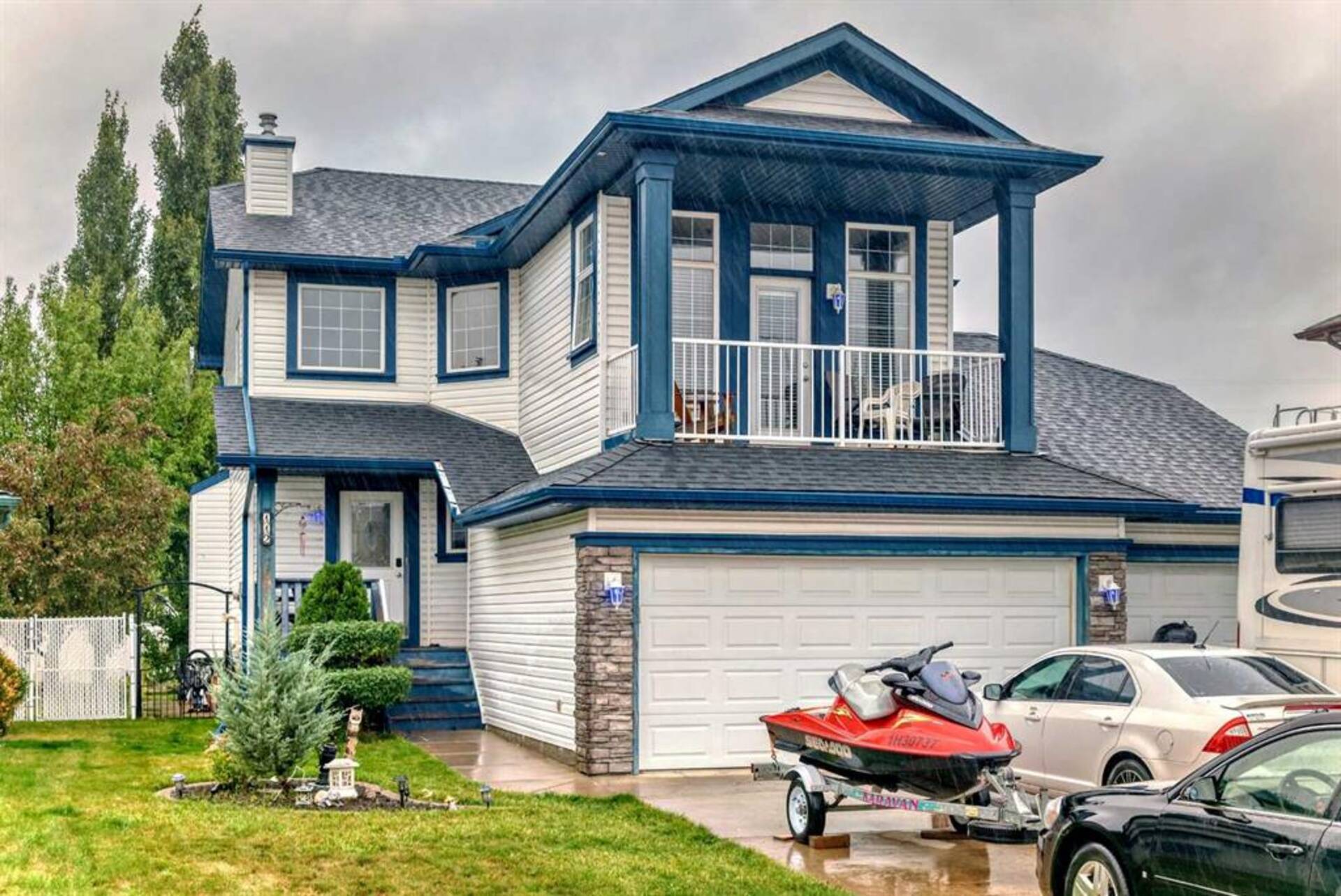 112 Oakmere Place Chestermere