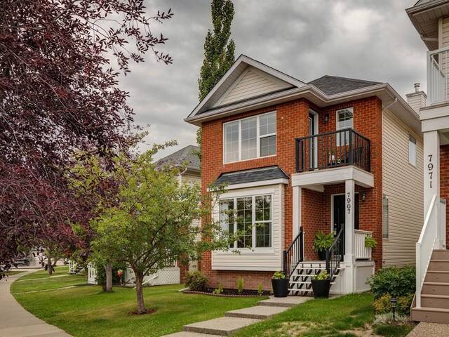 7967 Wentworth Drive SW Calgary