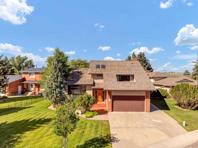 6 Ross Heights Place SE Medicine Hat