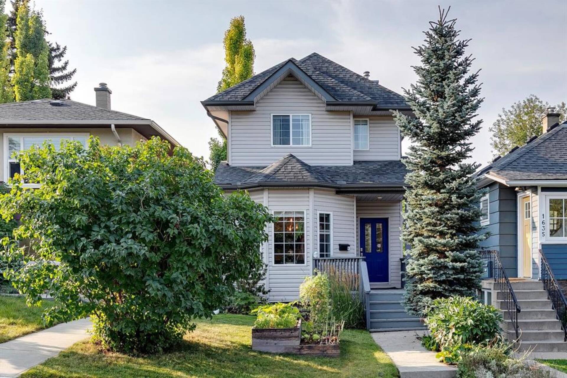 1633 18 Avenue NW Calgary