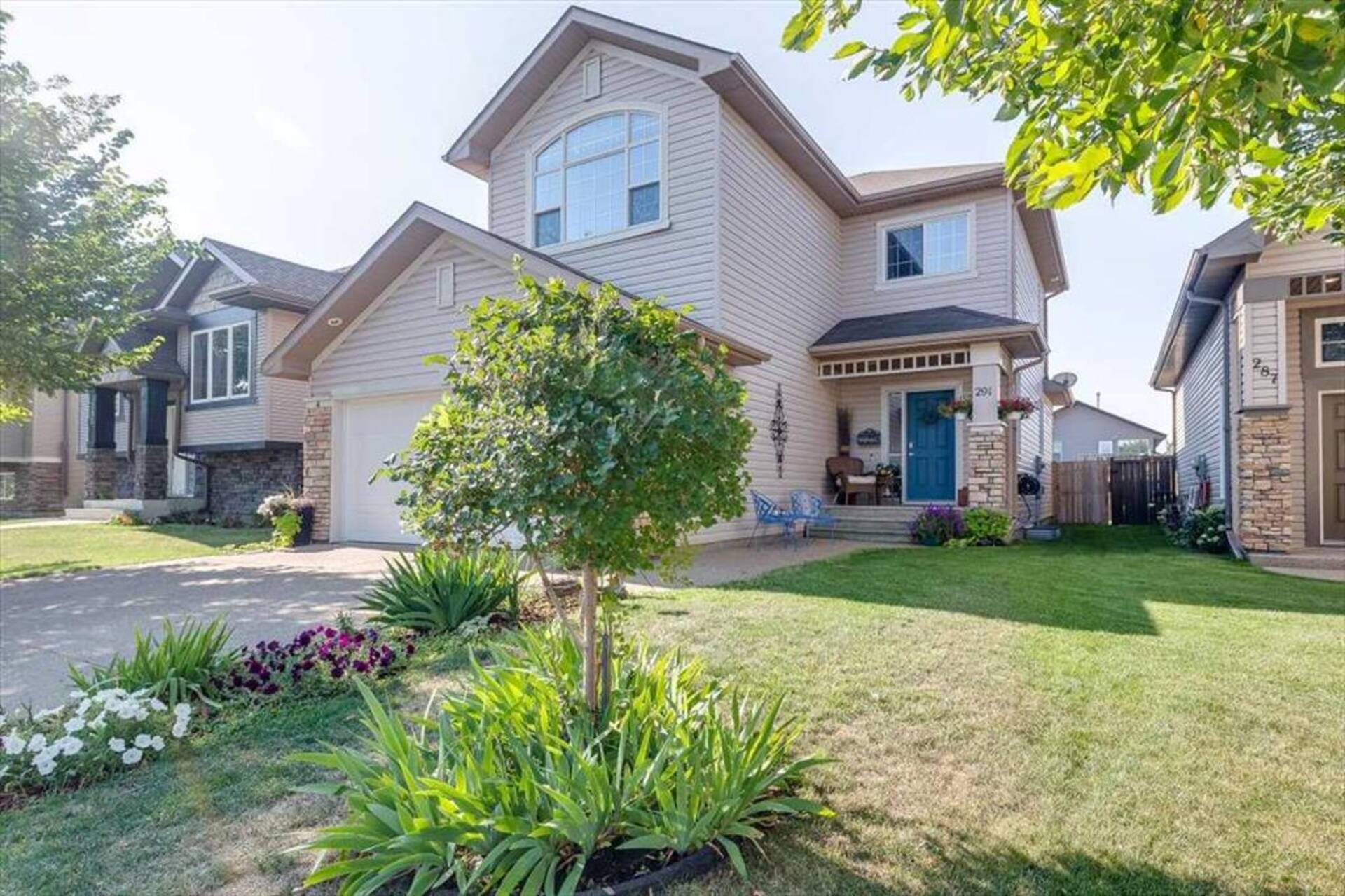 291 Wiley Crescent Red Deer