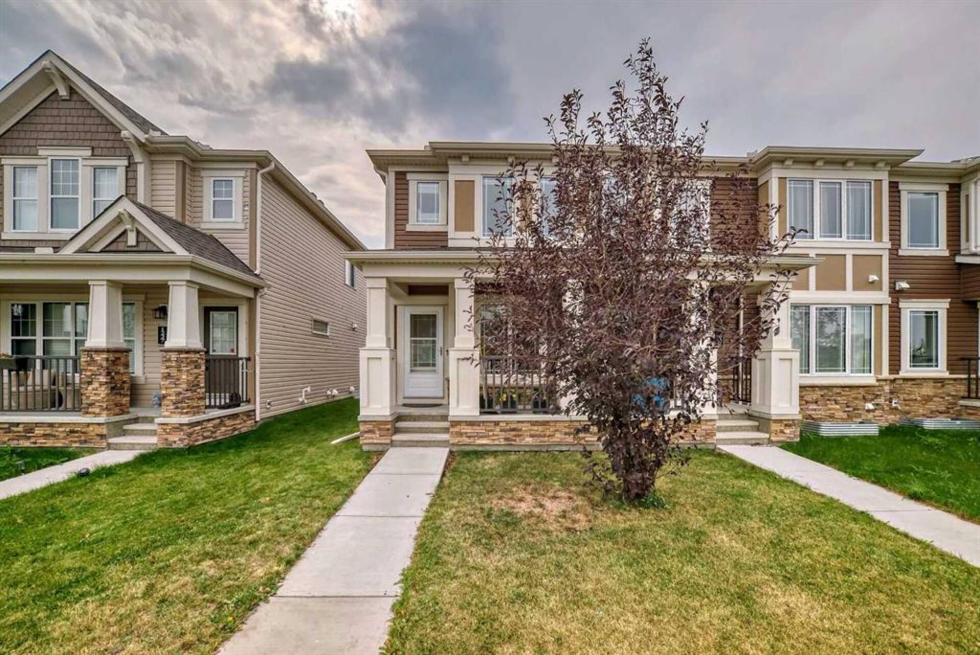 1231 140 Avenue NW Calgary