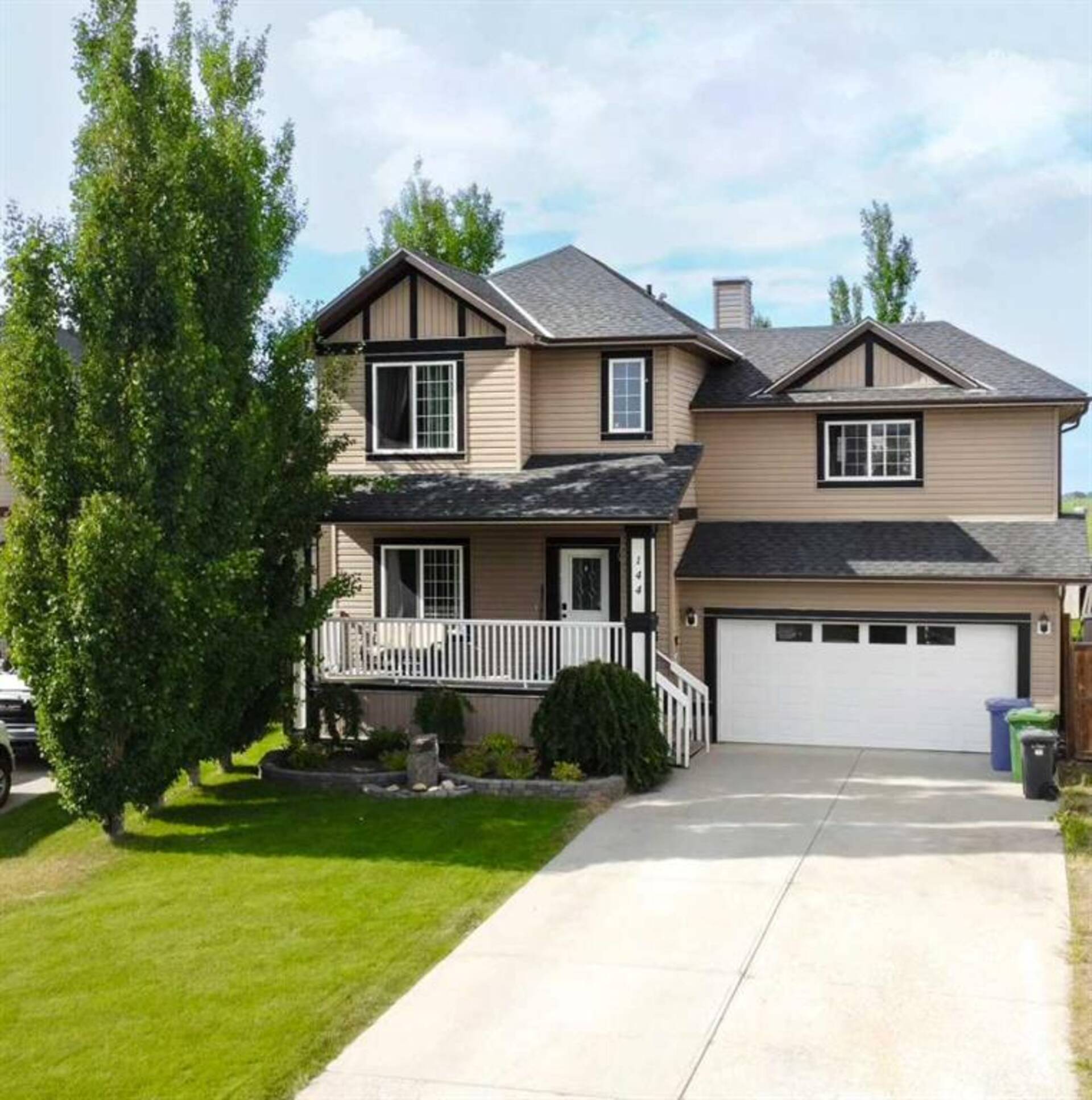 144 Bishop Crescent NW Langdon