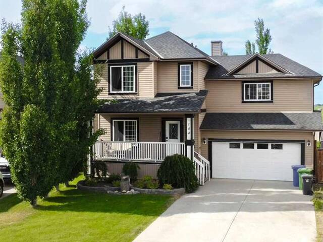 144 Bishop Crescent NW Langdon