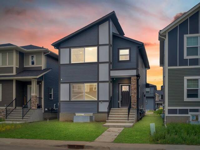 105 Midtown Close SW Airdrie