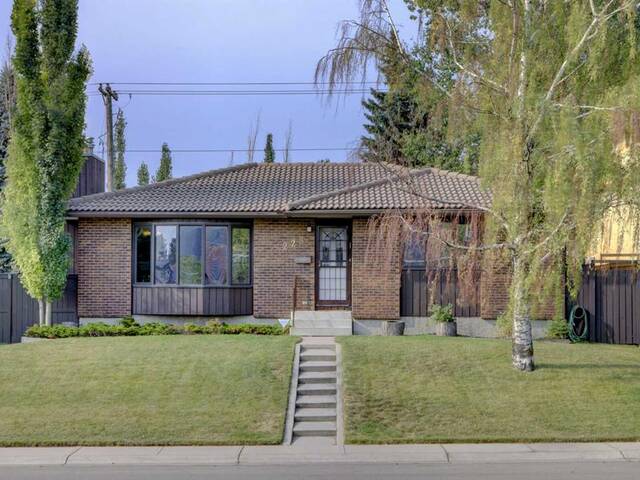 223 Silvercreek Drive NW Calgary