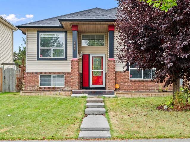 16399 Somercrest Street SW Calgary